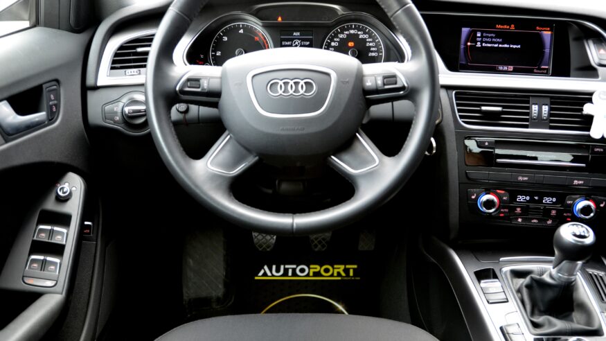 Audi A4 B8 S-Line 2.0 TDI