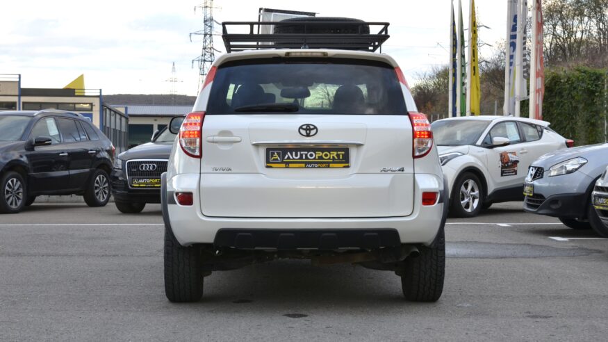 Toyota RAV4 2.2 D-4D 16V AWD