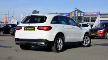 Mercedes-Benz GLC 220 D 4MATIC 9G-TRONIC