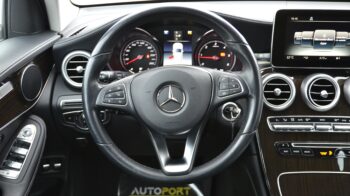 Mercedes-Benz GLC 220 D 4MATIC 9G-TRONIC