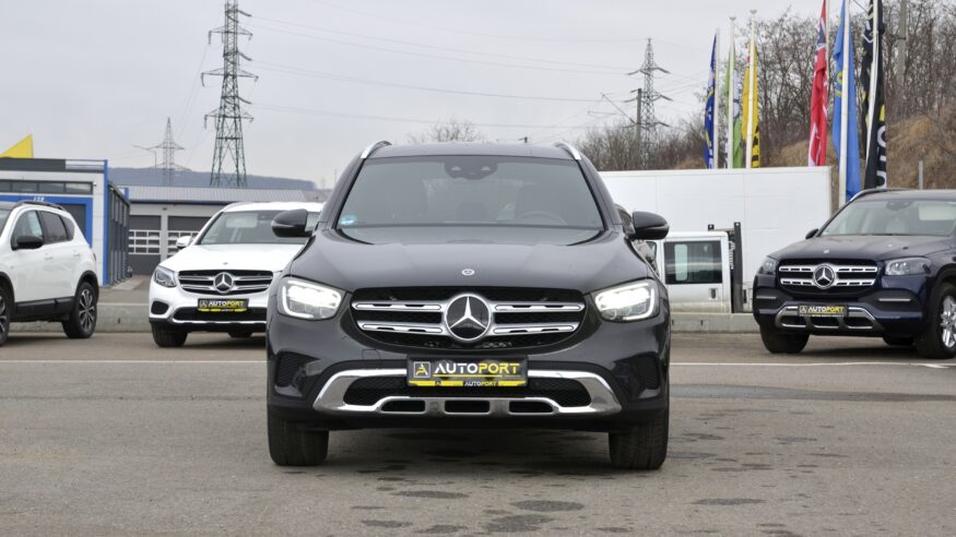 Mercedes-Benz GLC 300E Exclusive 4MATIC 9G-TRONIC