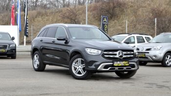 Mercedes-Benz GLC 300E Exclusive 4MATIC 9G-TRONIC