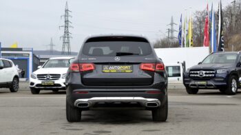 Mercedes-Benz GLC 300E Exclusive 4MATIC 9G-TRONIC