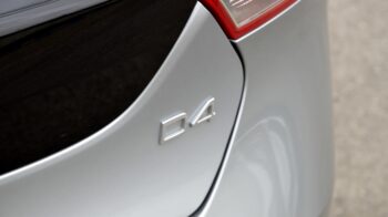 Volvo V40 2.0 D4