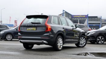 Volvo XC90 Momentum 2.0 D4 GEARTRONIC