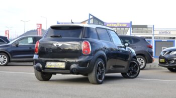 Mini Cooper-S Countryman ALL4 1.6i