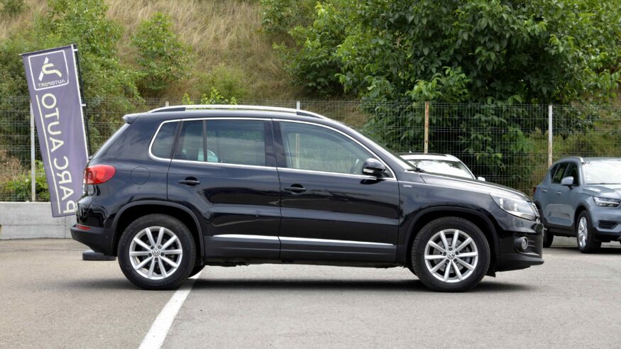 Volkswagen Tiguan 2.0 TDI Bluemotion SÉRIE SPÉCIALE LOUNGE