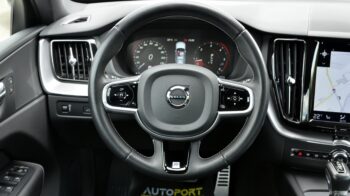 Volvo XC60 R-Design D4 AWD Geartronic