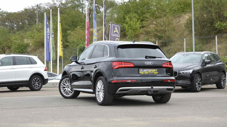 Audi Q5 S-Line 2.0 TDI S-Tronic Quattro