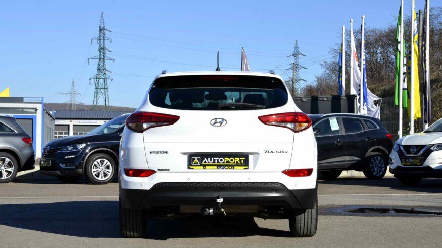 Hyundai Tucson 1.7 CRDI Initia 2WD