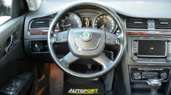 Skoda Superb Elegance 1.8 TSI DSG